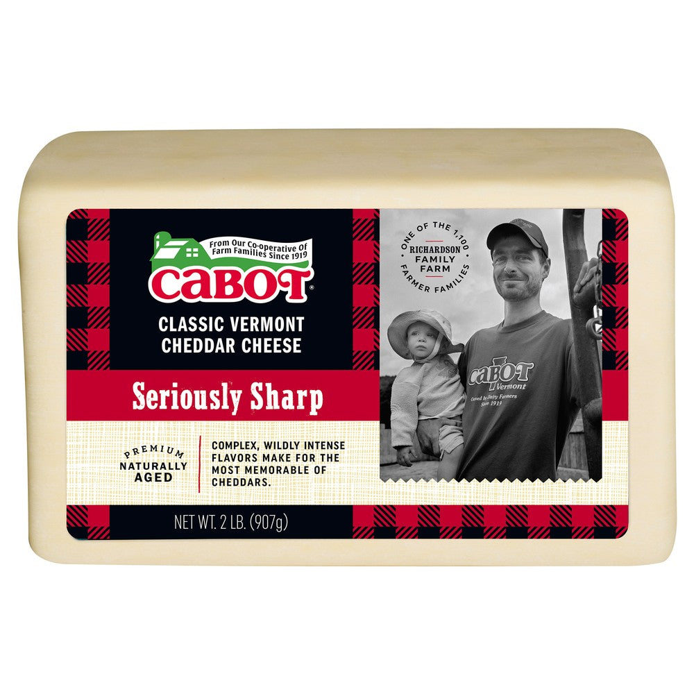 Cabot Classic Vermont Cheddar Cheese 32oz